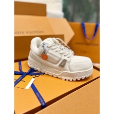 Louis Vuitton Trainer Sneaker